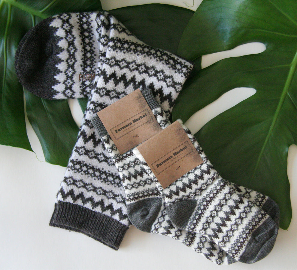 Reykjahlid. Warm and soft woolen children socks, icelandic design. 