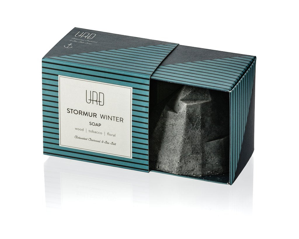 STORMUR winter soap is handmade. The soap is made from sea salt which gently exfoliates the skin and natural oils which leave the skin feeling soft and nourished.